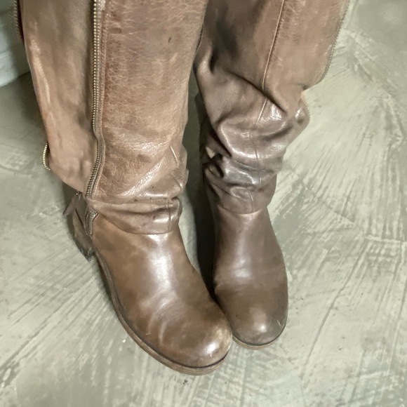 Vic Matè amazing🐎boots. Rugged look. Great heel hight. Strong leather🐎Sloutch - Picture 15 of 16